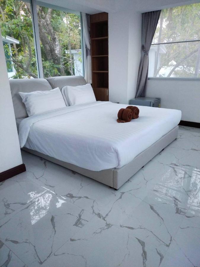 Baanmontra Beach Resort - Bankrut Екстер'єр фото